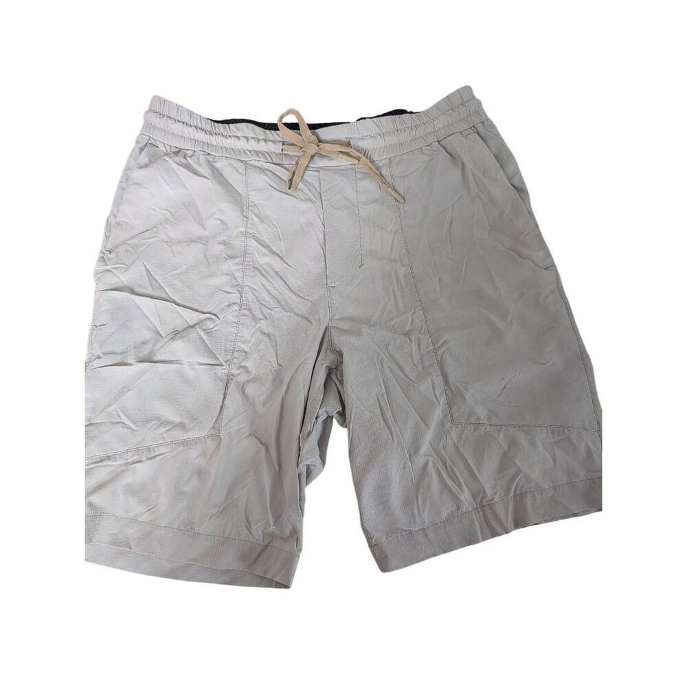 Lululemon short for men